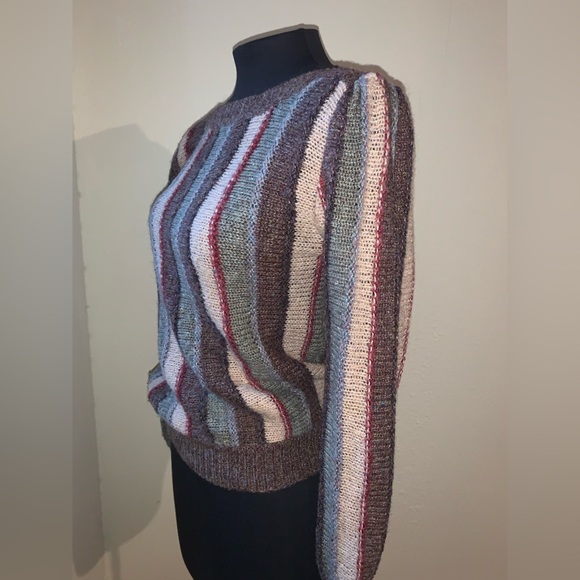 Vintage Stripe Sweater - Picture 3 of 4